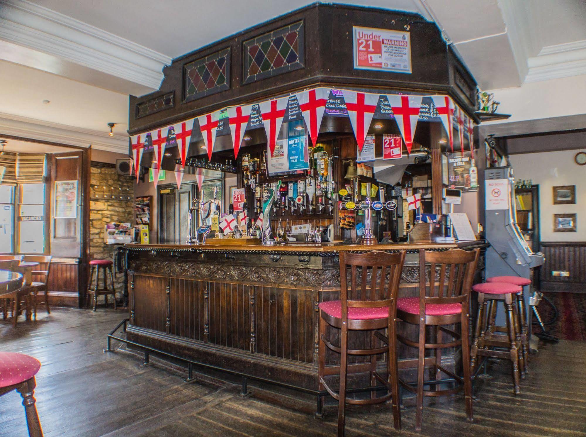The Royal Oak Hotel Helmsley Exterior photo