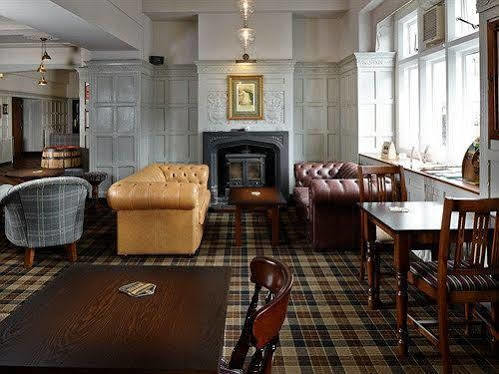 The Royal Oak Hotel Helmsley Exterior photo